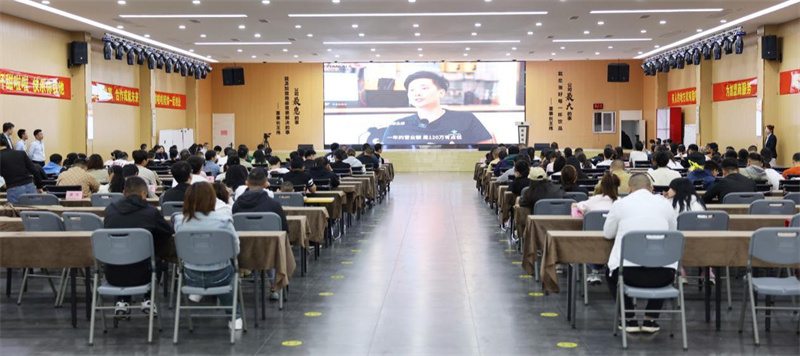 品牌實(shí)力領(lǐng)航，甜啦啦9月飲品推介會現(xiàn)場簽約火熱！